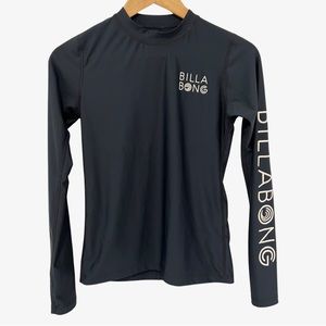 Billabong Black Long Sleeve Crew Neck Swim Top S ($50)